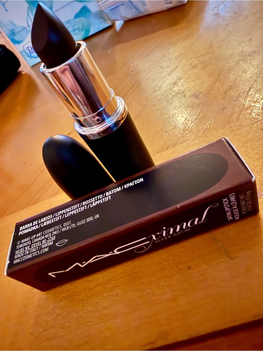 Women’s makeup MAC  cosmetics lipstick Sleek Satin 809  Deep Brown NWT